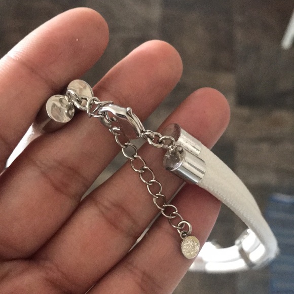 Beautiful necklace - Picture 6 of 13